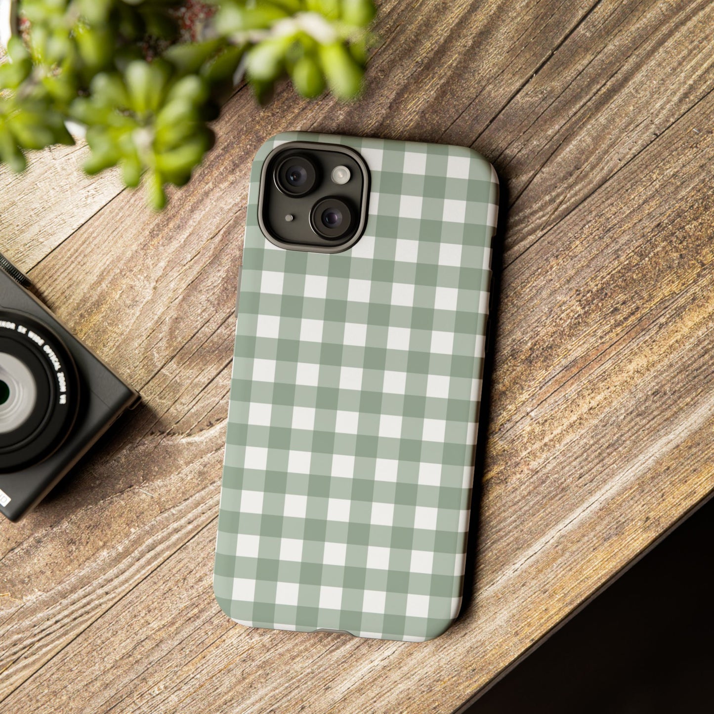Green Gingham Airi Case | Tough Phone Case